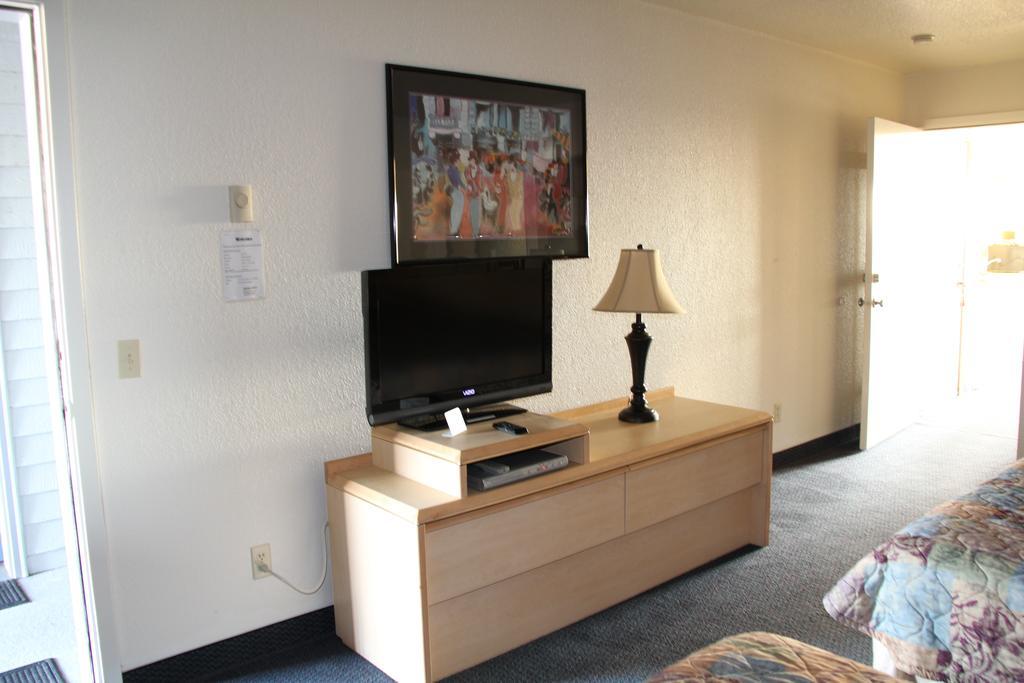 רוקאווי ביץ' Surfside Resort מראה חיצוני תמונה