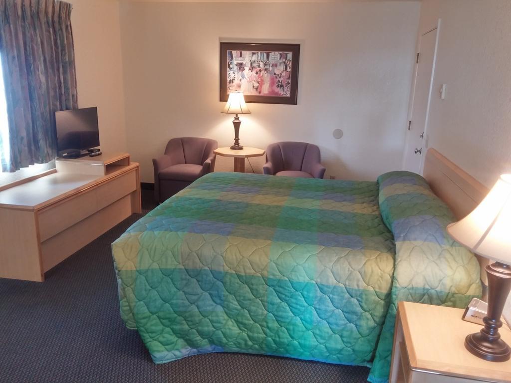רוקאווי ביץ' Surfside Resort מראה חיצוני תמונה