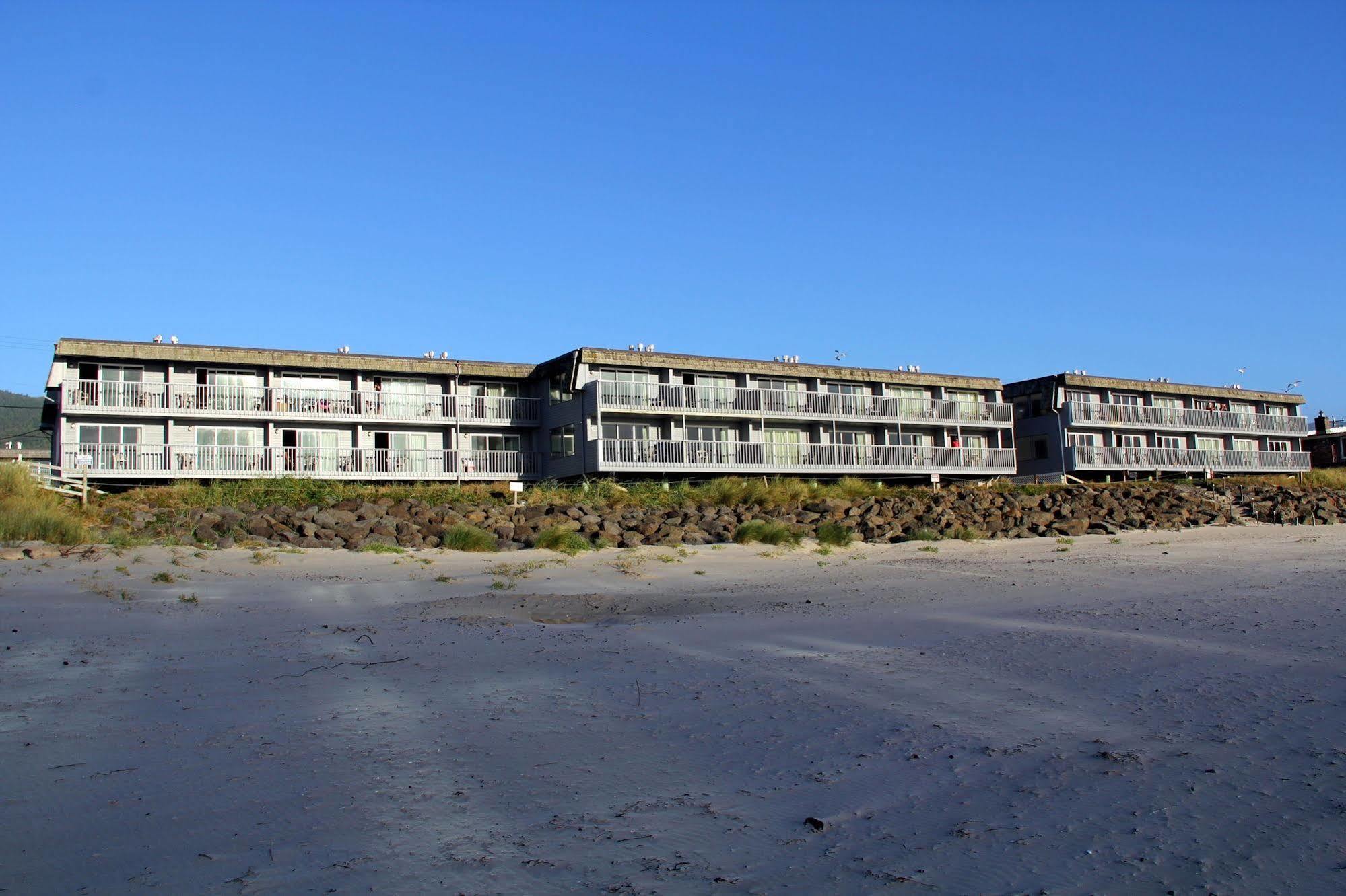 רוקאווי ביץ' Surfside Resort מראה חיצוני תמונה
